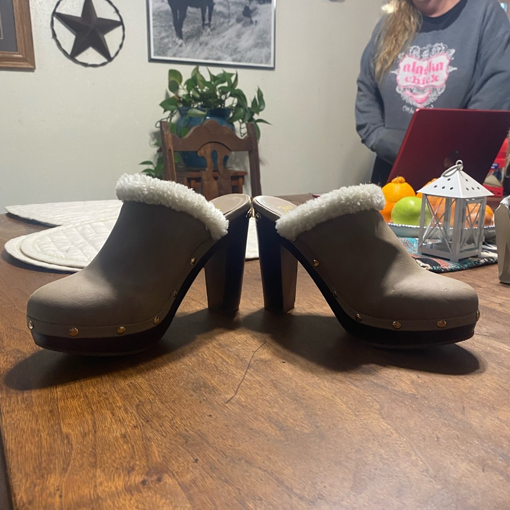 Juicy Couture Brown and White Ankle Boots with Sculptural Heel